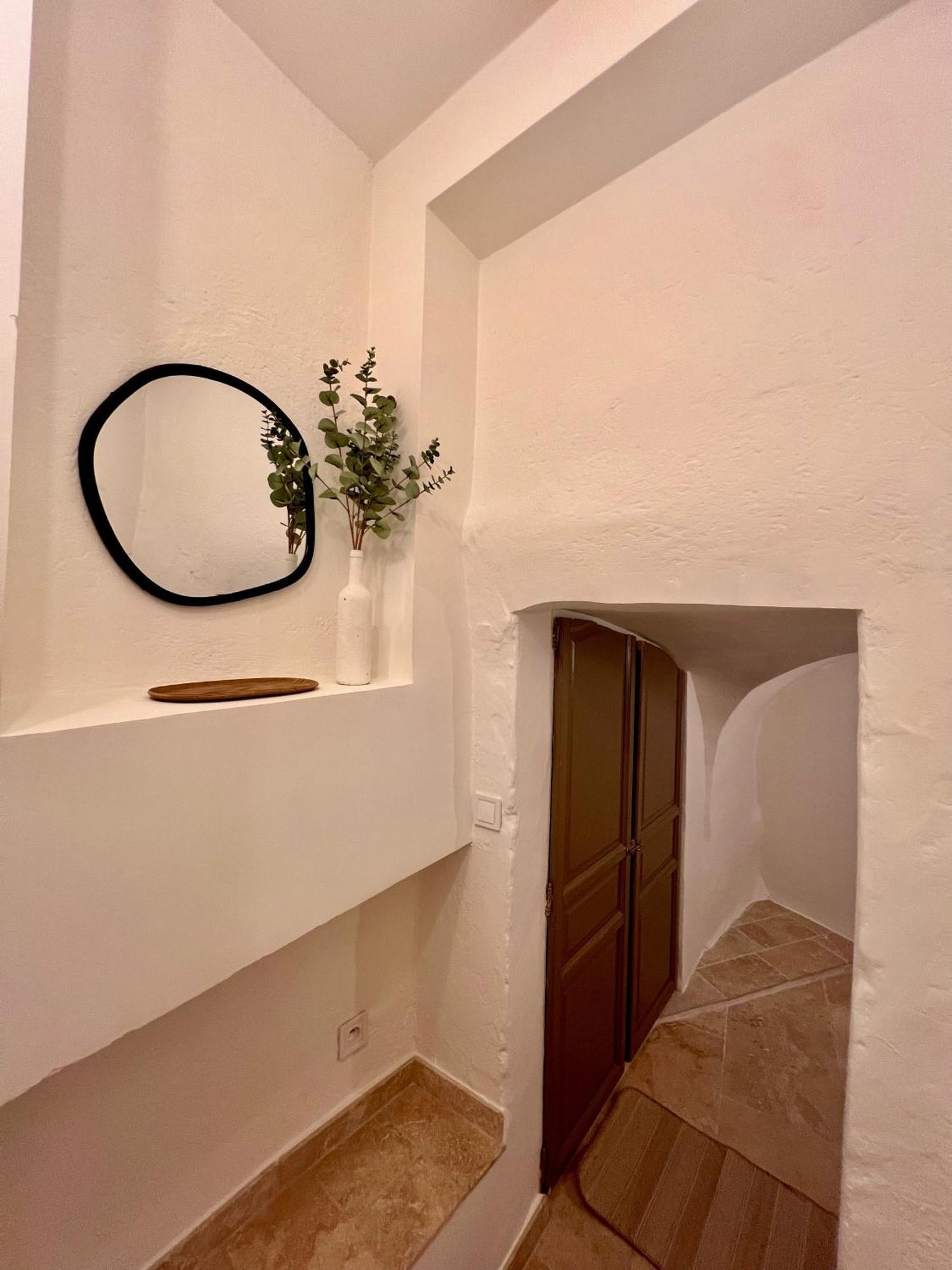 Coeur Du Luberon Apartment ลูร์มาแร็ง ภายนอก รูปภาพ
